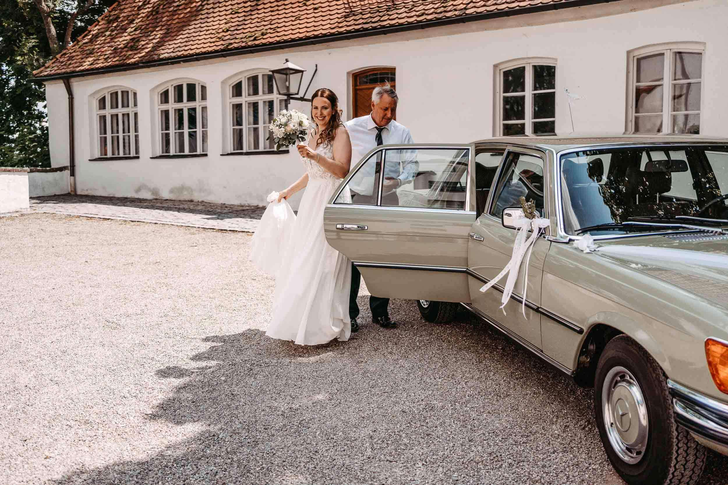 hochzeit-standesamt-schloss-burgau